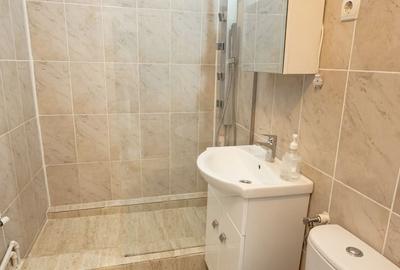 Apartament cu 2 camere decomandat în Central - 9