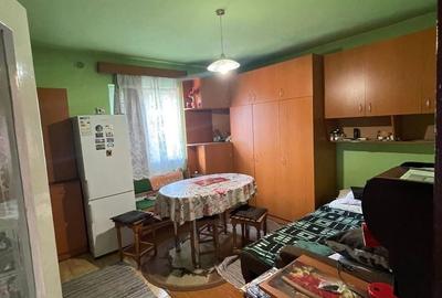 Casă cu 3 camere decomandat în Sângeorgiu de Mureș - 4