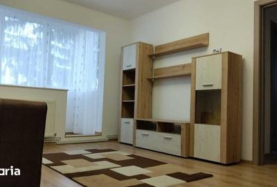 Apartament cu 2 camere semidecomandat în Astra