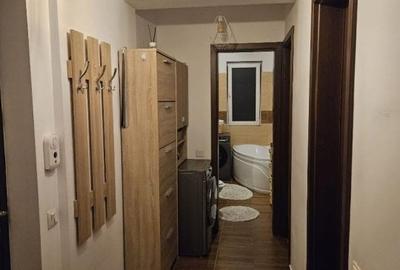 Apartament cu 2 camere decomandat în Apărătorii Patriei - 13