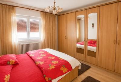 Apartament cu 2 camere decomandat, mobilat în Central - 1