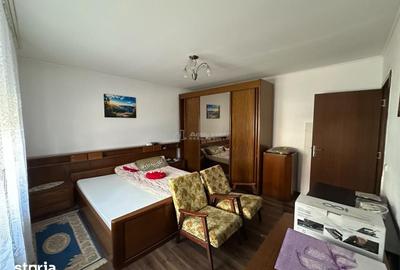 Casă cu 3 camere cu Teren 1438 Mp în Central - 2