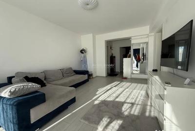 Apartament cu 2 camere decomandat în Olteniței