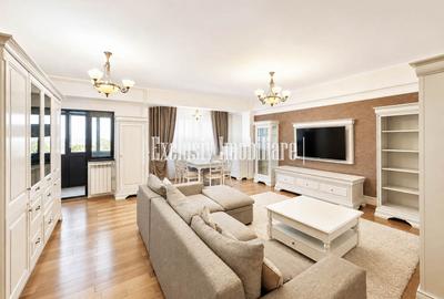 Apartament cu 3 camere decomandat în Casa de Cultură