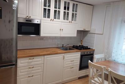 Apartament cu 2 camere decomandat în Central - 2