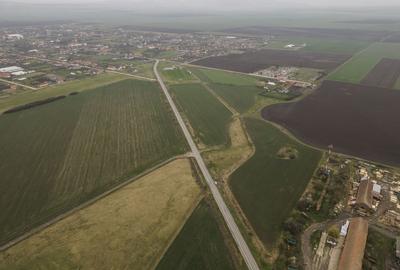 Teren agricol intravilan de 76000 mp, în Caporal Alexa - 2