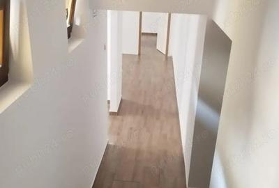 Spațiu comercial, de 50 mp, în Central