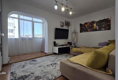 Apartament cu 2 camere decomandat în Păcurari