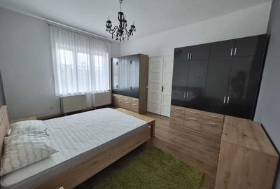 Apartament cu 2 camere semidecomandat în Ultracentral