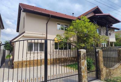 Casă cu 3 camere cu Teren 372 Mp în Șag