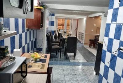 Casă cu 4 camere în Lupeni - 2