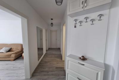 Apartament cu 3 camere decomandat în Central - 3