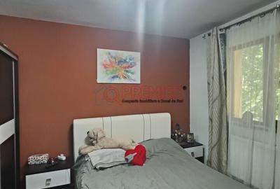 Apartament cu 4 camere semidecomandat în Berceni - 8