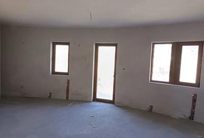 Casă cu Teren 596 Mp în Vladimirescu - 7