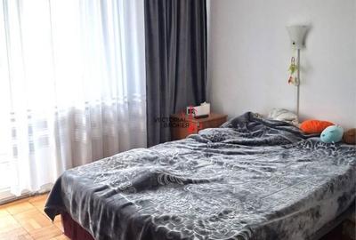 Apartament cu 3 camere decomandat în Moșilor - 2