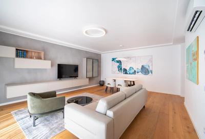 Apartament cu 3 camere decomandat în Pipera