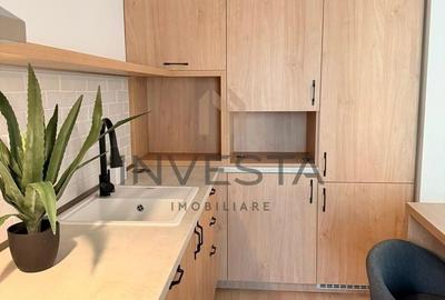 Apartament cu 2 camere semidecomandat, mobilat în Zorilor