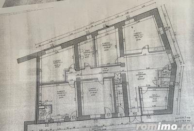 Casă cu 7 camere cu Teren 100 Mp în Central - 1