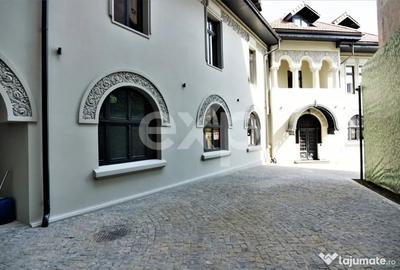 Casă cu 5 camere cu Teren 250 Mp în Romană