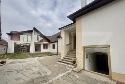 Casă individuală cu 4 camere cu Canalizare în Sebeș