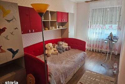 Casă cu 4 camere cu Teren 146 Mp în Calea Aradului