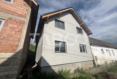 Casă individuală cu 4 camere cu Canalizare în Șura Mare - 4