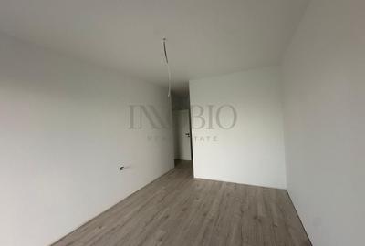 Apartament cu 3 camere semidecomandat în Sisești - 17