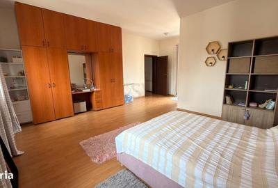 Casă cu 4 camere cu Teren 1026 Mp în Central