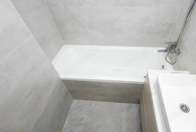 Apartament cu 2 camere decomandat în Complex Studențesc