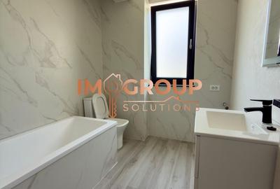 Apartament cu 3 camere decomandat în Rediu