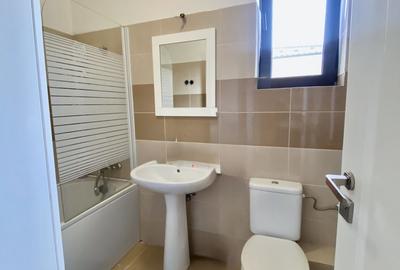 Casă cu 5 camere cu Teren 330 Mp în Corbeanca