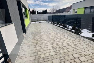 Casă cu 3 camere cu Teren 275 Mp în Vladimirescu - 10