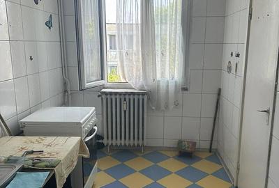 Apartament cu 3 camere semidecomandat în Giurgiului - 5