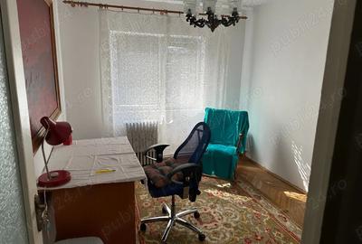 Apartament cu 4 camere decomandat în Central - 9