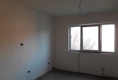 Apartament cu 2 camere decomandat în Central - 8