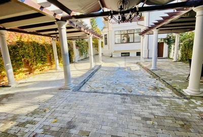 Apartament cu 5 camere în P-ța Dorobanți