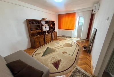 Apartament cu 2 camere decomandat, mobilat în Alexandru cel Bun