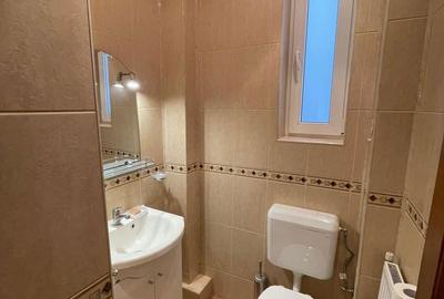 Casă cu 6 camere cu Teren 150 Mp în Dorobanți - 17