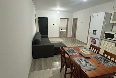 Apartament cu 3 camere semidecomandat în Central - 2