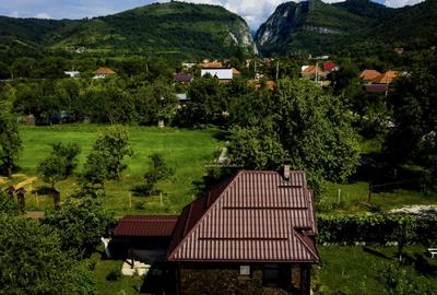 Teren de 775 mp, în Polovragi