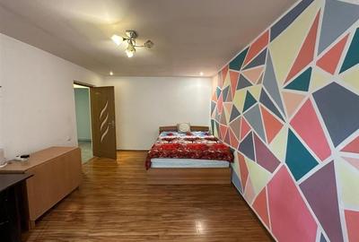 Apartament cu 3 camere decomandat în Malu Roșu - 3