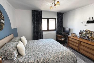 Casă cu 4 camere cu Teren 200 Mp în Cetate