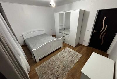 Casă cu 2 camere cu Teren 1100 Mp în Huși - 2