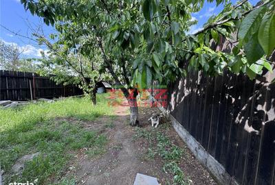 Casă cu 5 camere cu Teren 378 Mp în Central - 2