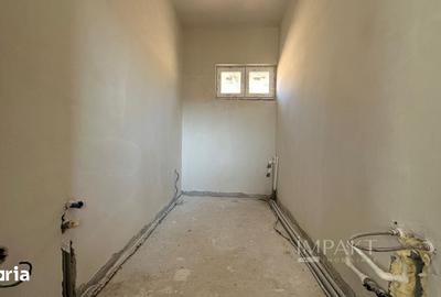 Casă cu 4 camere cu Teren 2977 Mp în Baciu - 6