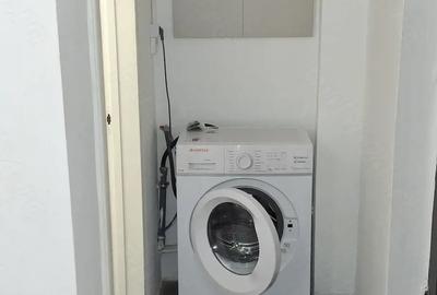 Garsonieră decomandată în Rogerius