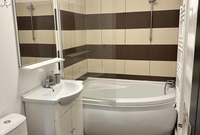 Apartament cu 3 camere în Central - 13