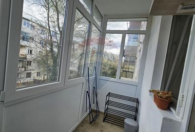 Apartament cu 2 camere semidecomandat, mobilat în Malu Roșu - 8