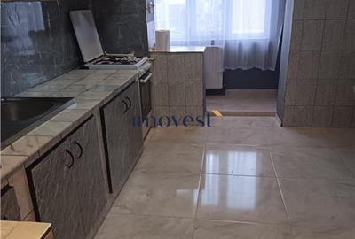 Apartament cu 2 camere decomandat în 14 Mai - 1