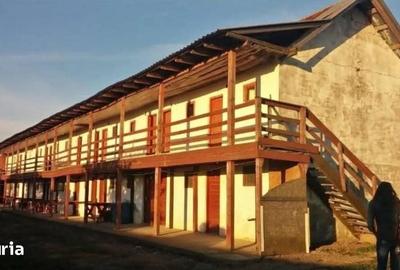 Casă cu Teren 1534 Mp în Nord - 1